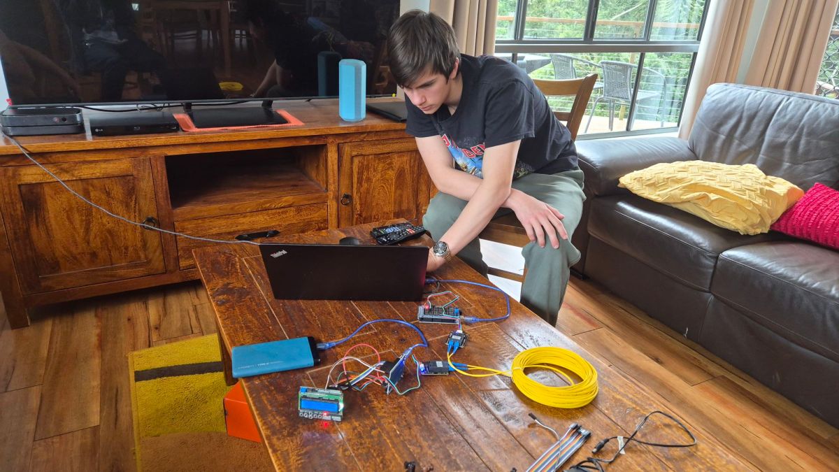 Swapping Copper for Fiber: a tiny UART-over-Fiber&nbsp;link